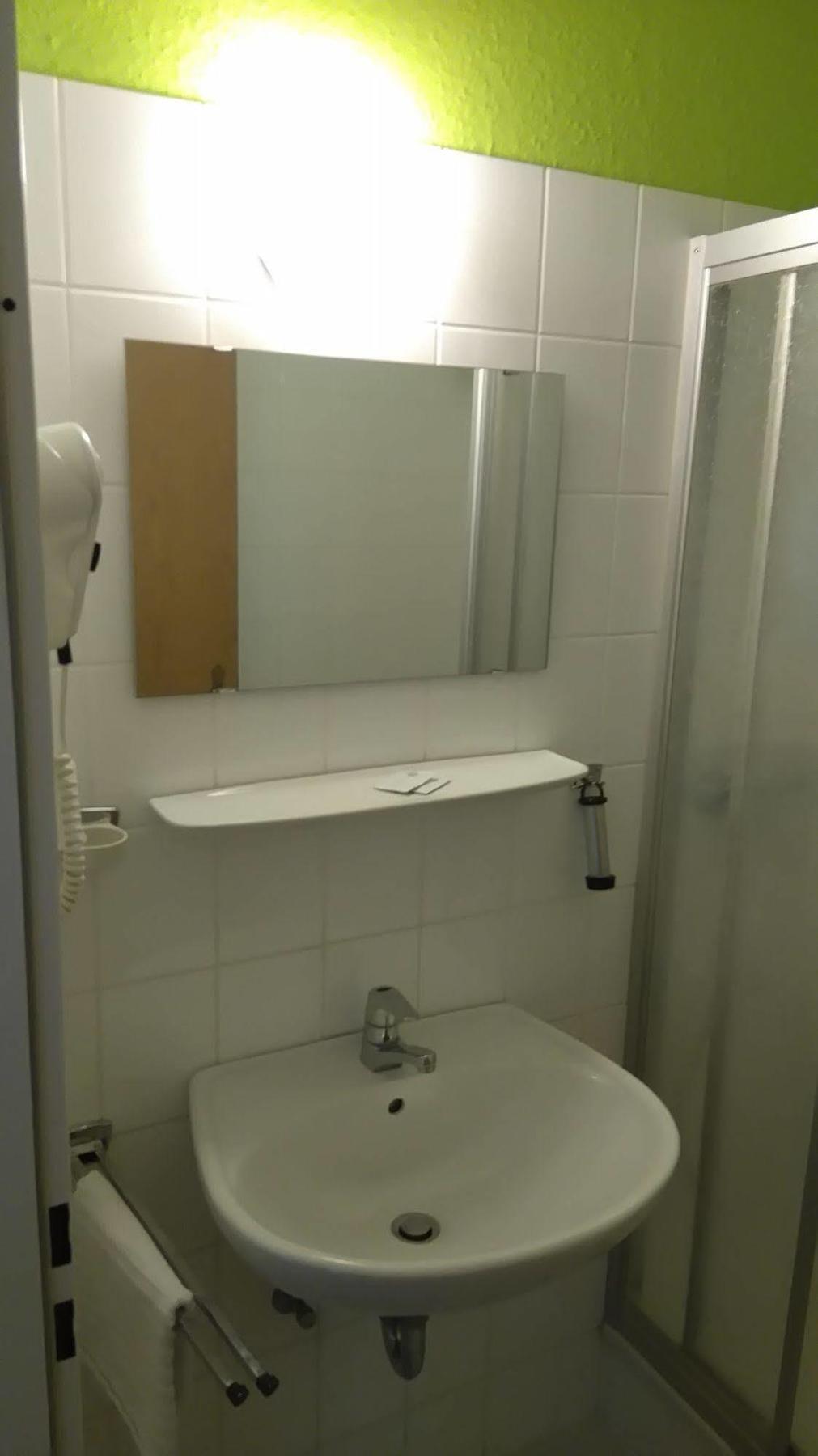 Hotel Arheilger Hof Darmstadt Buitenkant foto